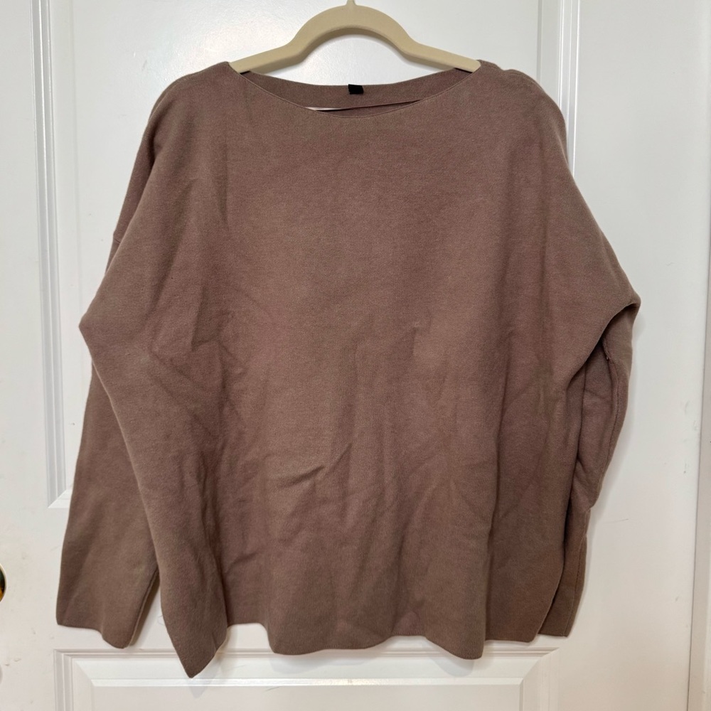 Uniqlo Brown Tan Scoopneck Sweater